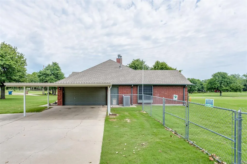 Photo 44 — 580 S Texas Avenue, Midwest City, OK 73130