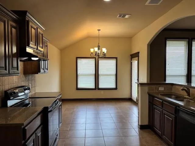 Photo 16 — 2312 SW 136th Street, Oklahoma City, OK 73170