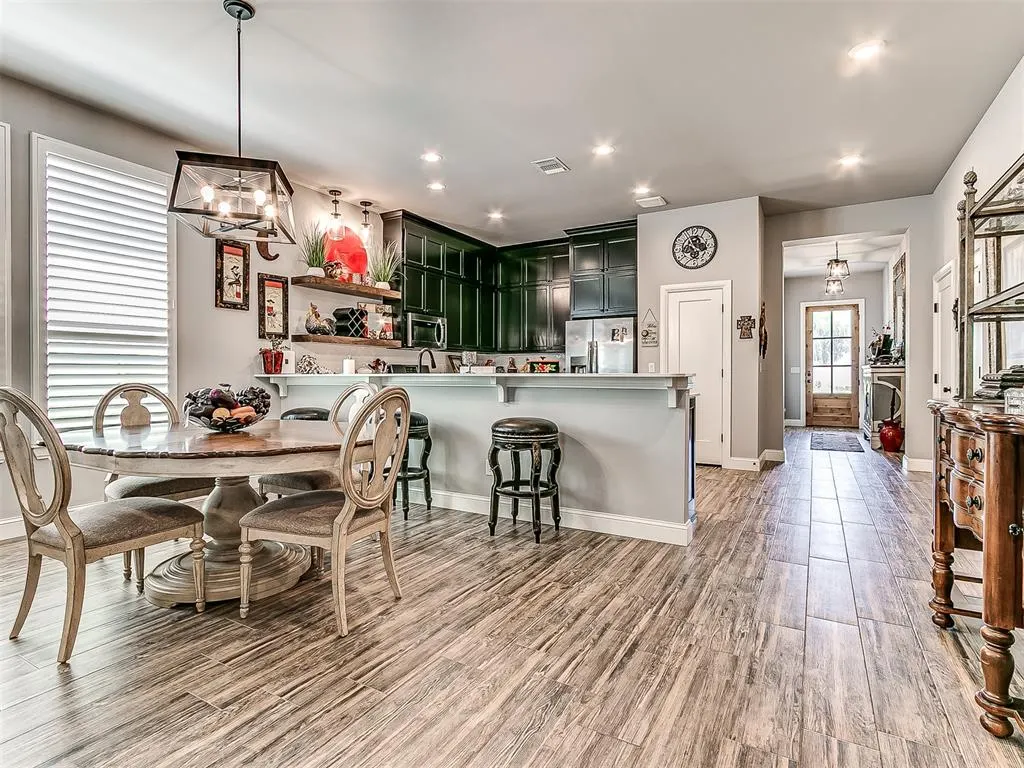 Photo 14 — 1524 SW 163rd Street, Oklahoma City, OK 73170