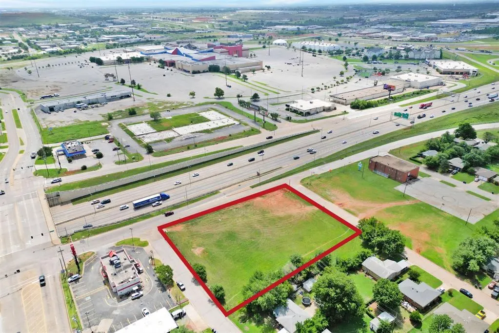 Front exterior — 932 SE 67th Street, Oklahoma City, OK 73149