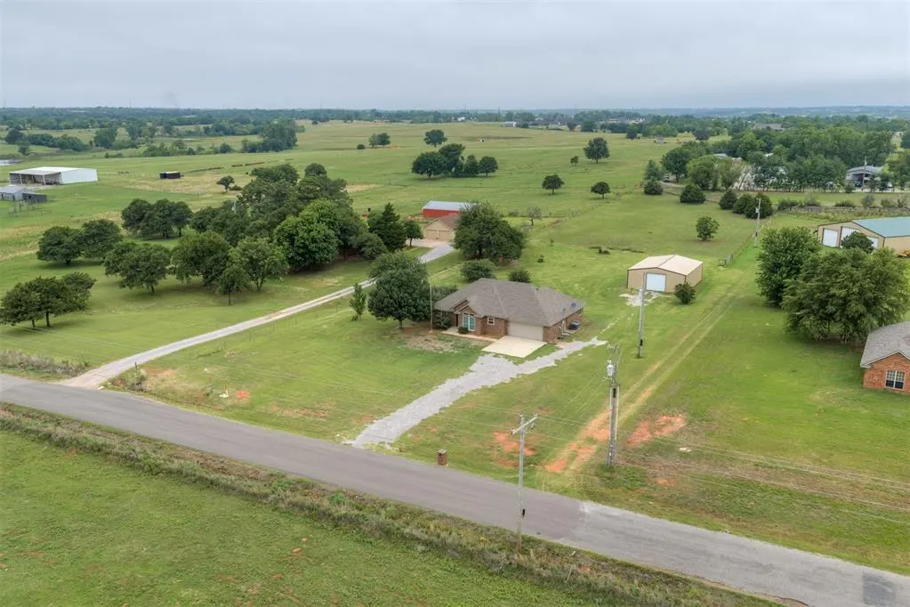 Photo 41 — 2384 County Road 1270, Blanchard, OK 73010