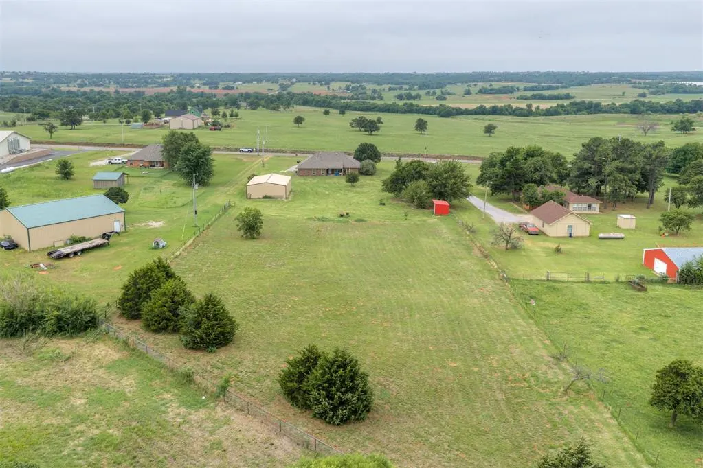 Photo 43 — 2384 County Road 1270, Blanchard, OK 73010