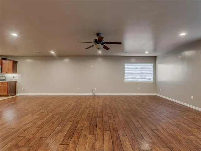 Photo 6 — 1005 Mitacek Avenue, Prague, OK 74864