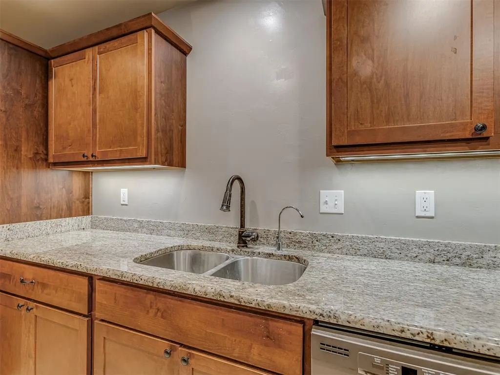 Photo 10 — 1005 Mitacek Avenue, Prague, OK 74864