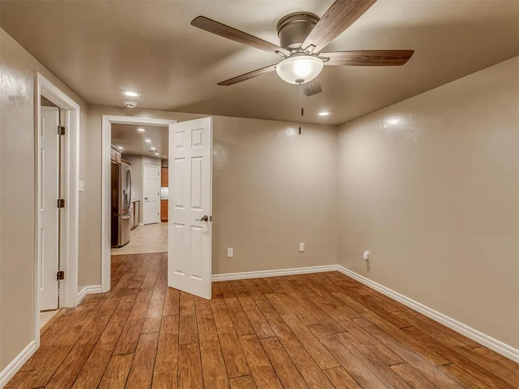 Photo 16 — 1005 Mitacek Avenue, Prague, OK 74864