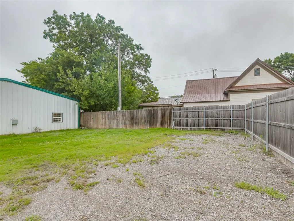 Photo 29 — 1005 Mitacek Avenue, Prague, OK 74864