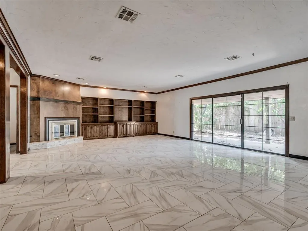 Photo 3 — 3328 Willow Brook Road, Oklahoma City, OK 73120