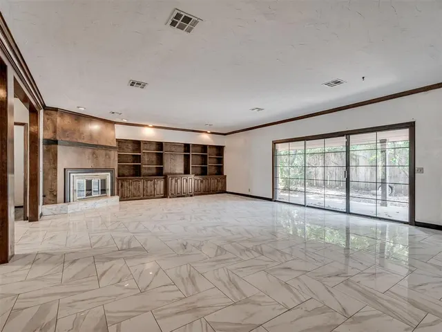 Photo 3 — 3328 Willow Brook Road, Oklahoma City, OK 73120