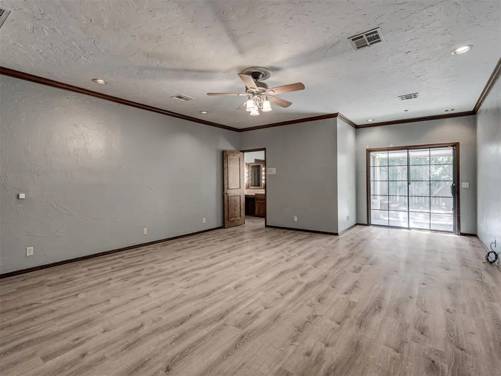 Photo 17 — 3328 Willow Brook Road, Oklahoma City, OK 73120