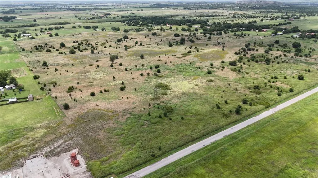 Photo 5 — N 2700 Road, Cyril, OK 73029