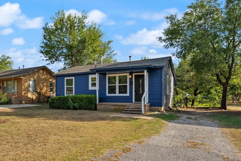 Photo 2 — 520 W 2nd Street, Edmond, OK 73003