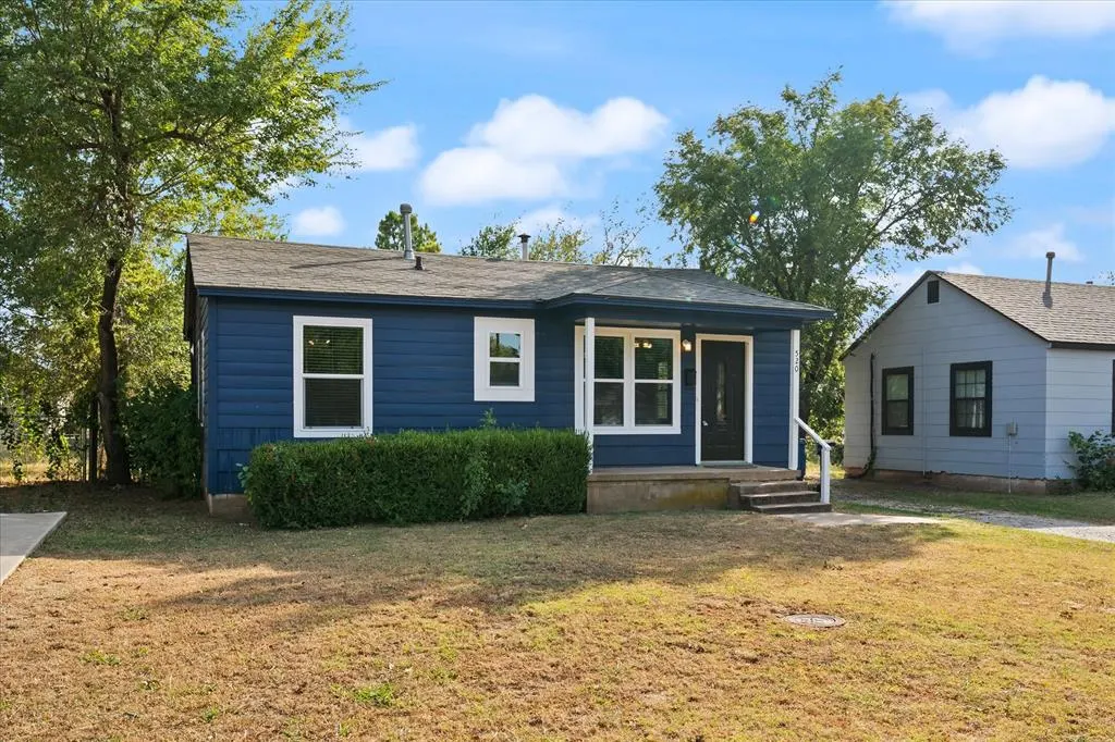 Photo 3 — 520 W 2nd Street, Edmond, OK 73003