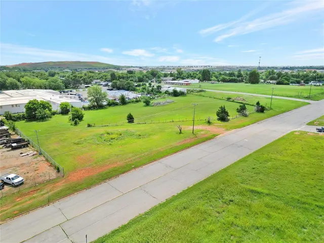 Photo 6 — 6200 Crossroads Boulevard, Oklahoma City, OK 73149