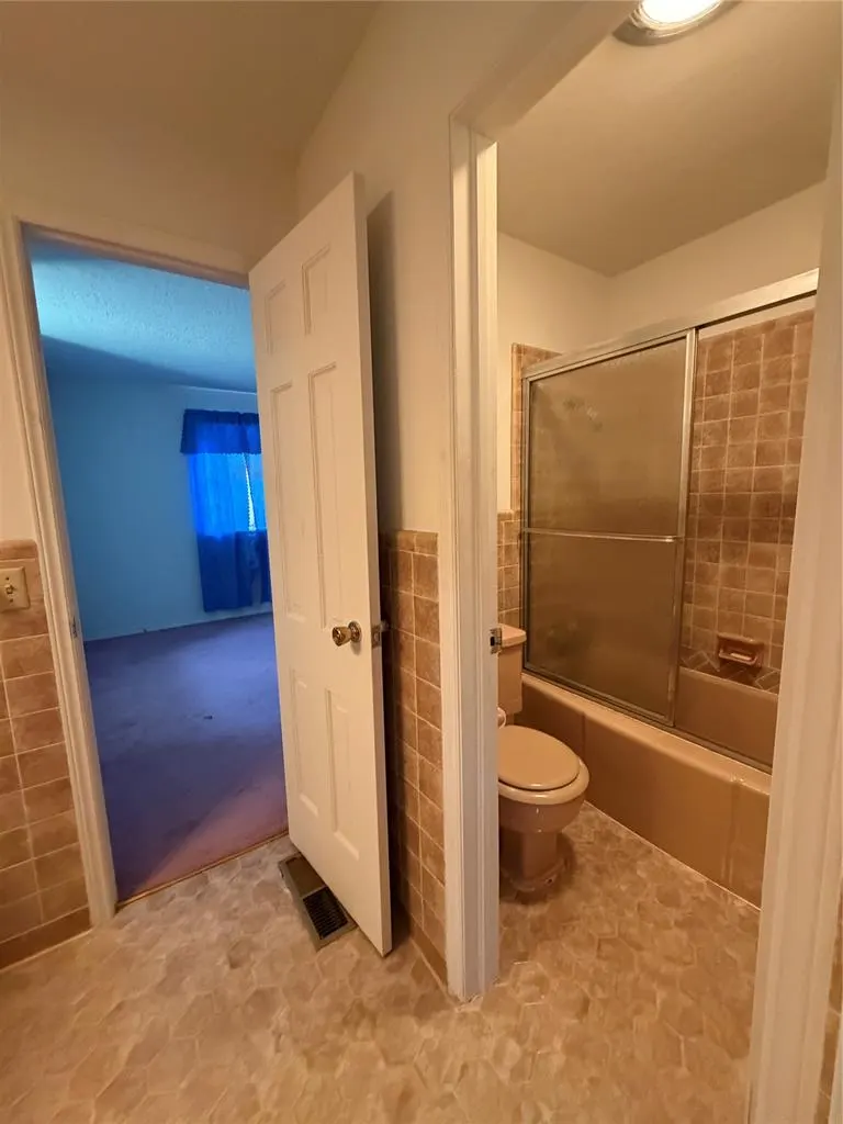 Photo 22 — 203 Elmhurst Drive, Chickasha, OK 73018