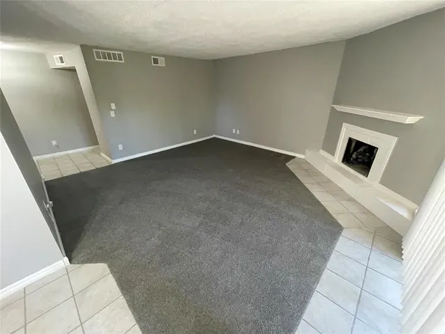 Photo 3 — 6724 N Meridian Avenue B, Oklahoma City, OK 73116