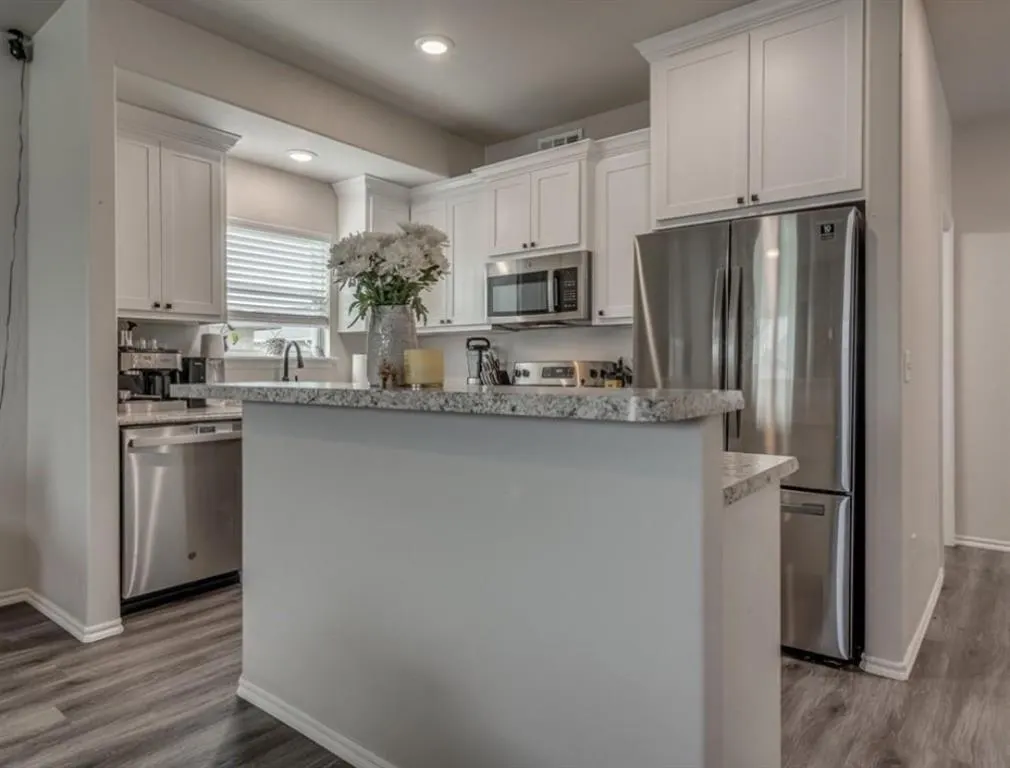 Photo 5 — 1867 Comice Drive, Newcastle, OK 73065