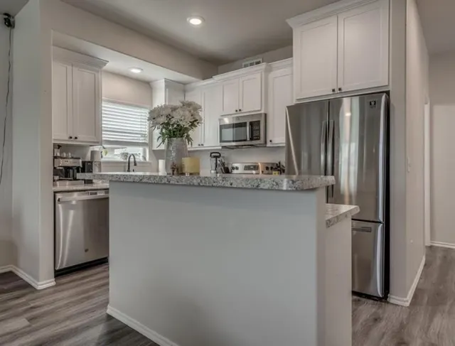 Photo 5 — 1867 Comice Drive, Newcastle, OK 73065