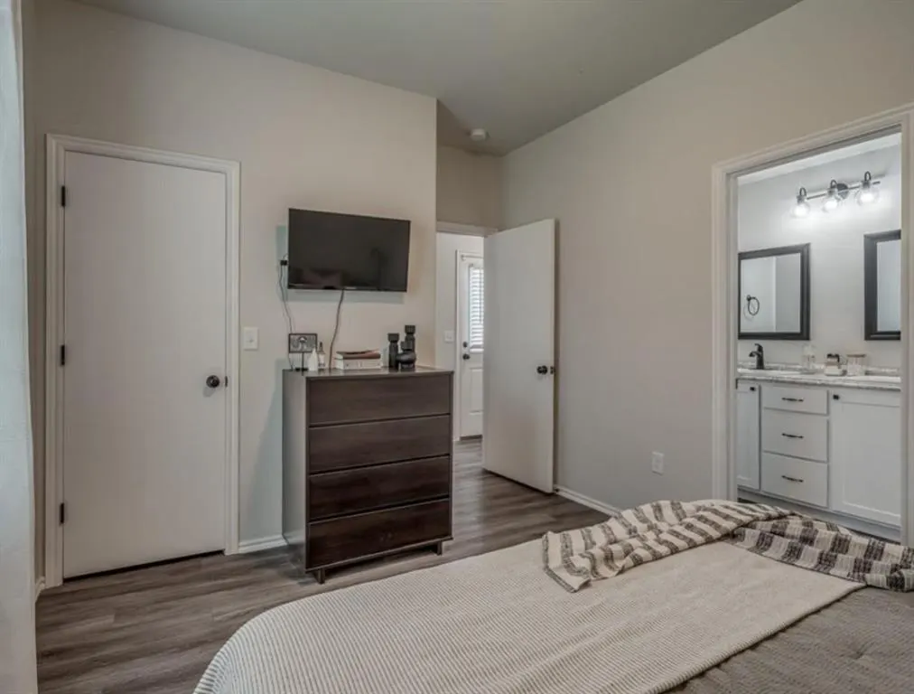 Photo 8 — 1867 Comice Drive, Newcastle, OK 73065