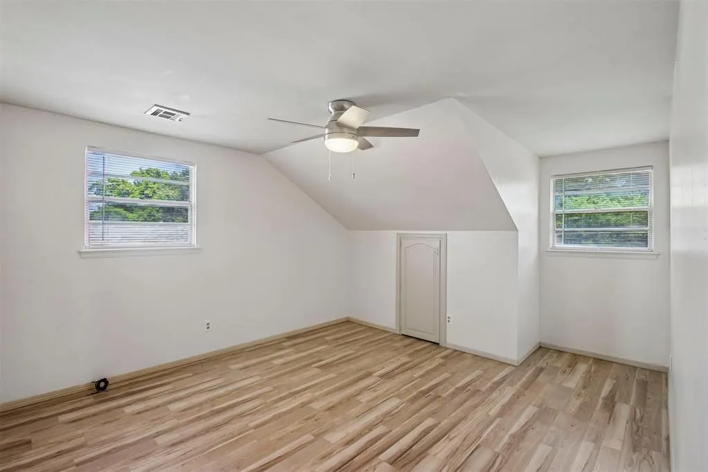 Photo 7 — 2216 Laneway Drive, Oklahoma City, OK 73159