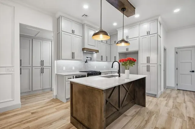 Photo 5 — 808 NW 141 Street, Edmond, OK 73013