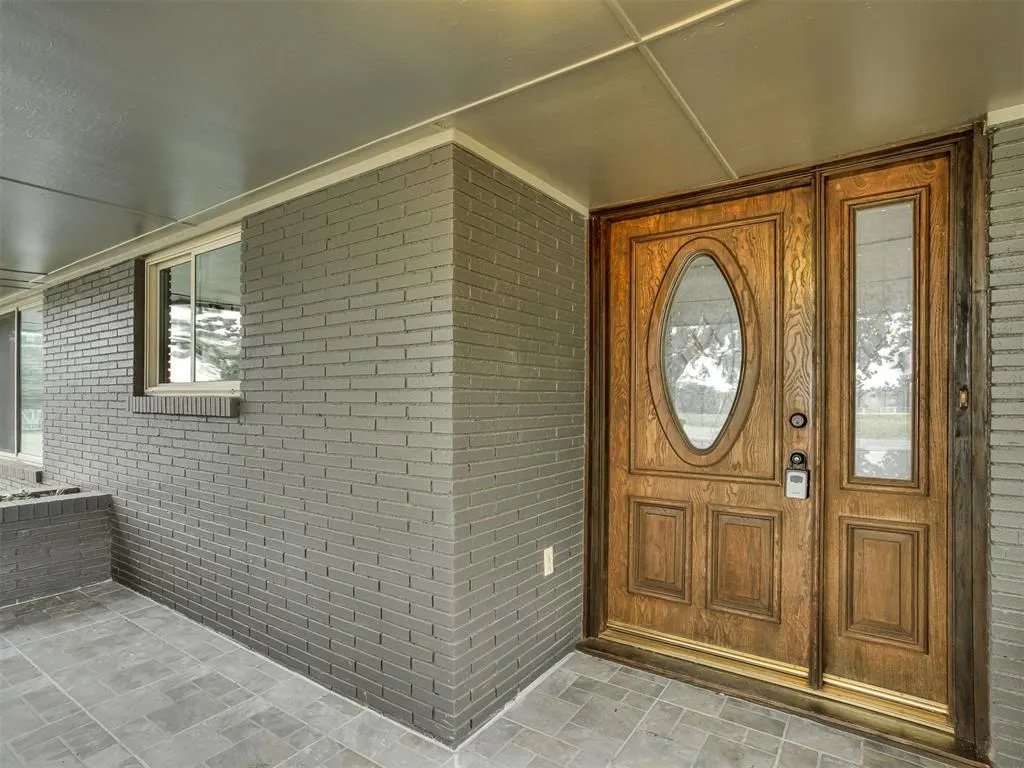 Photo 4 — 824 N Main Street, Blanchard, OK 73010
