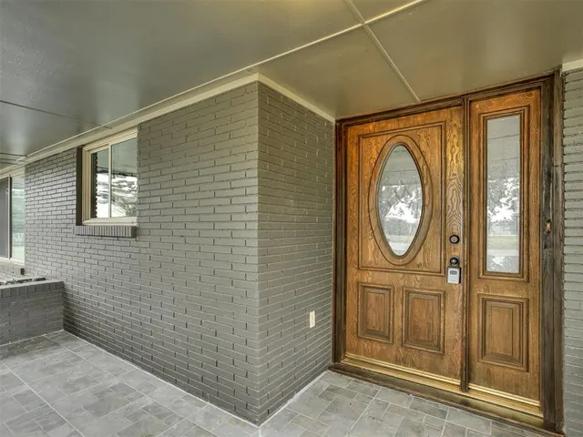 Photo 4 — 824 N Main Street, Blanchard, OK 73010