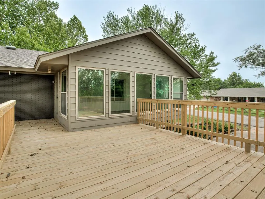 Photo 42 — 824 N Main Street, Blanchard, OK 73010
