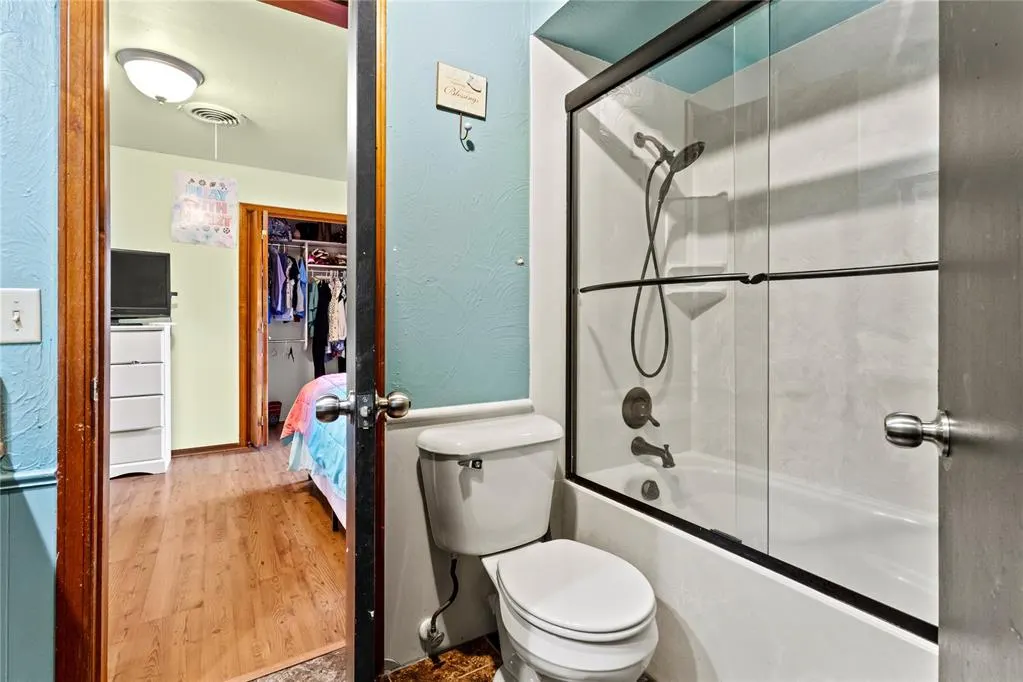 Photo 22 — 1631 Deputy Drive, Clinton, OK 73601