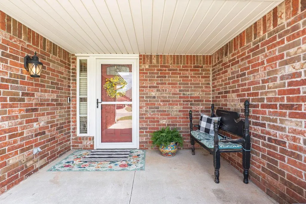 Photo 3 — 2232 Whispering Pine Boulevard, Shawnee, OK 74804