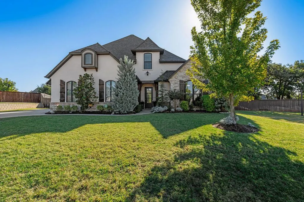 Front exterior — 5308 Gateway Bridge Court, Edmond, OK 73034