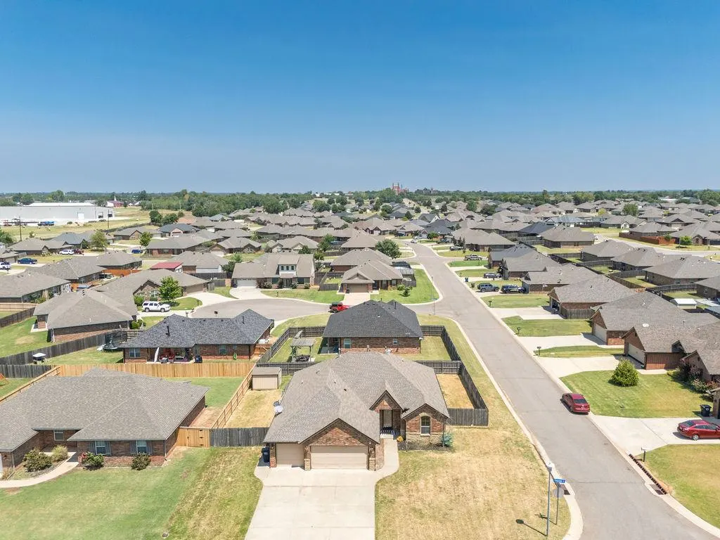 Photo 43 — 1950 Timber Dale Drive, Shawnee, OK 74804