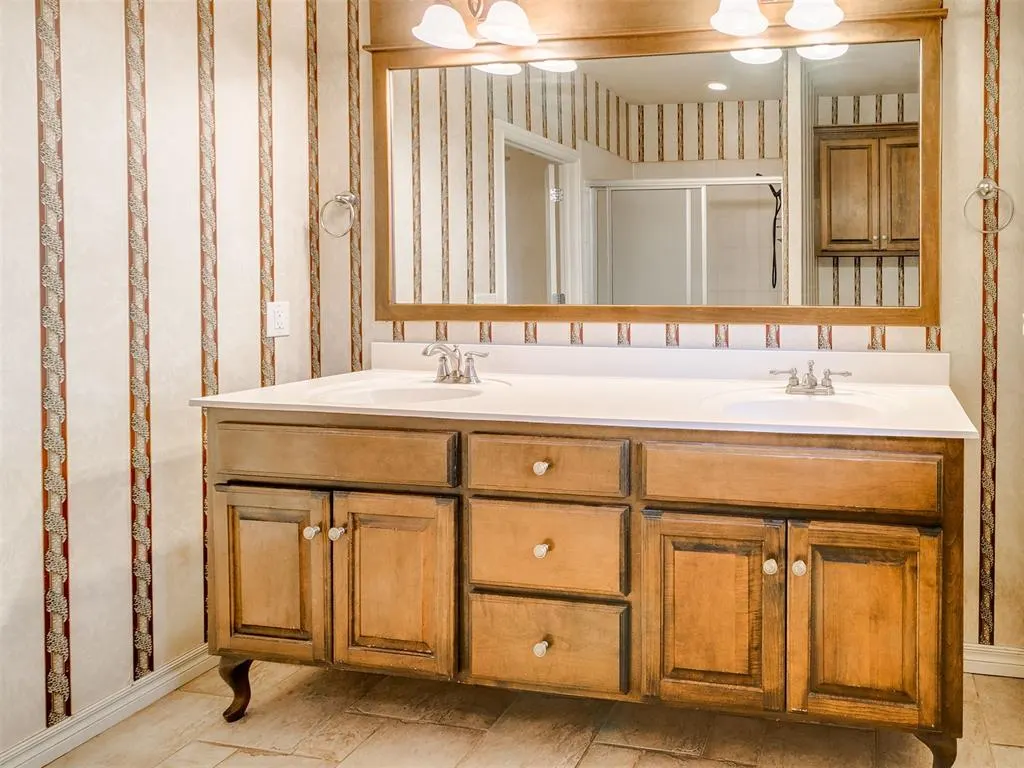 Photo 40 — 17119 Cedar Drive, Edmond, OK 73012