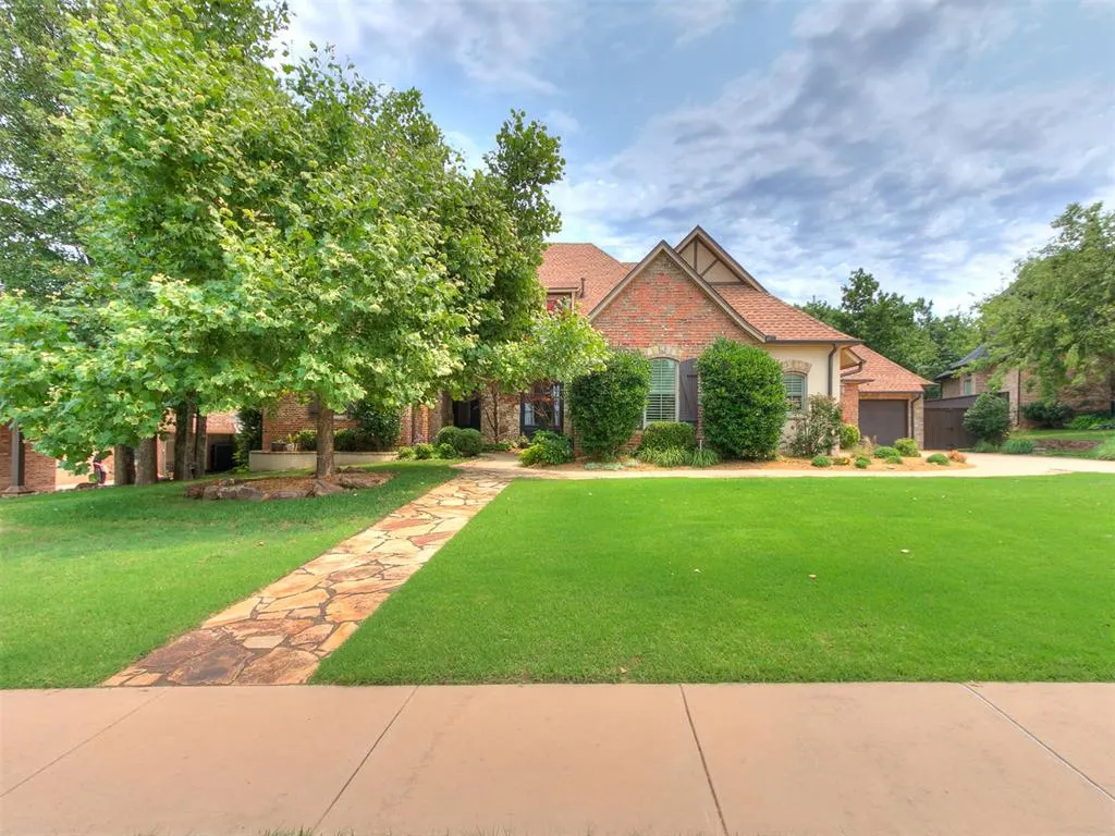 Front exterior — 1108 Iron Bridge Court, Edmond, OK 73034