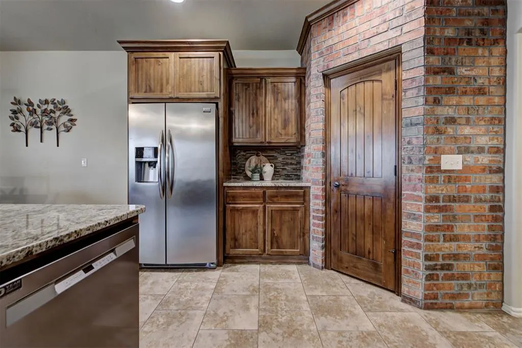 Photo 16 — 11508 Tarantino Drive, Oklahoma City, OK 73173