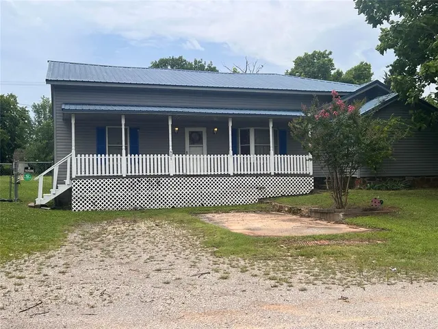 Front exterior — 801 N 2nd Street, Seminole, OK 74868