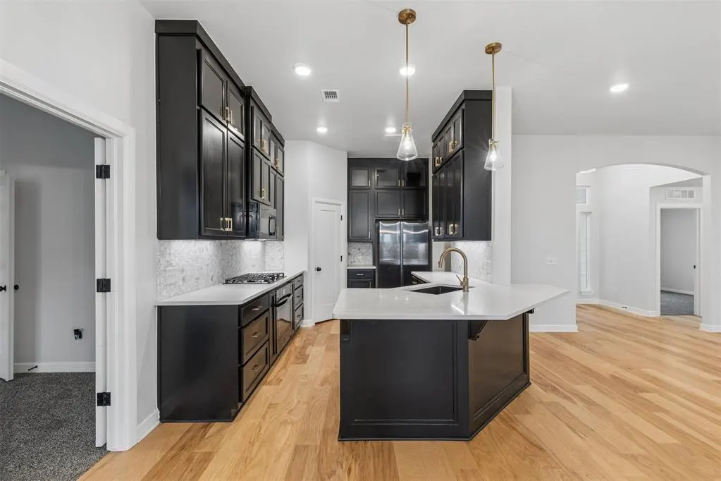 Photo 4 — 612 Firefork Avenue, Yukon, OK 73099