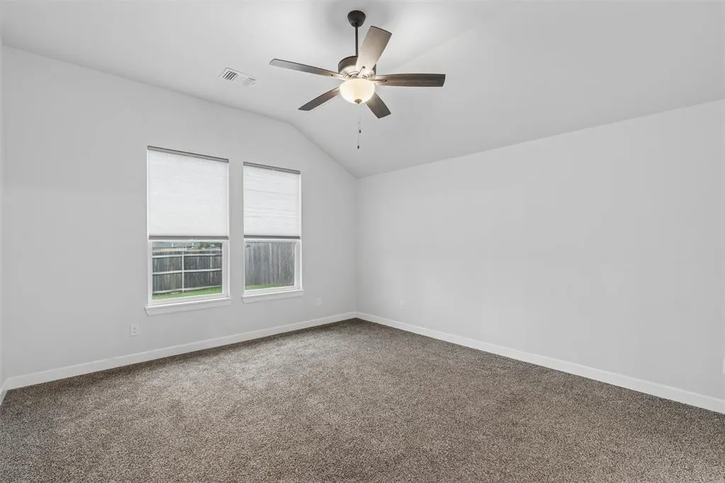 Photo 6 — 612 Firefork Avenue, Yukon, OK 73099