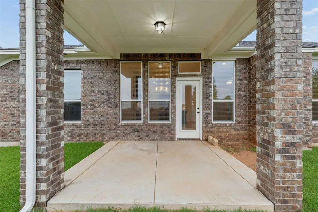 Photo 11 — 612 Firefork Avenue, Yukon, OK 73099