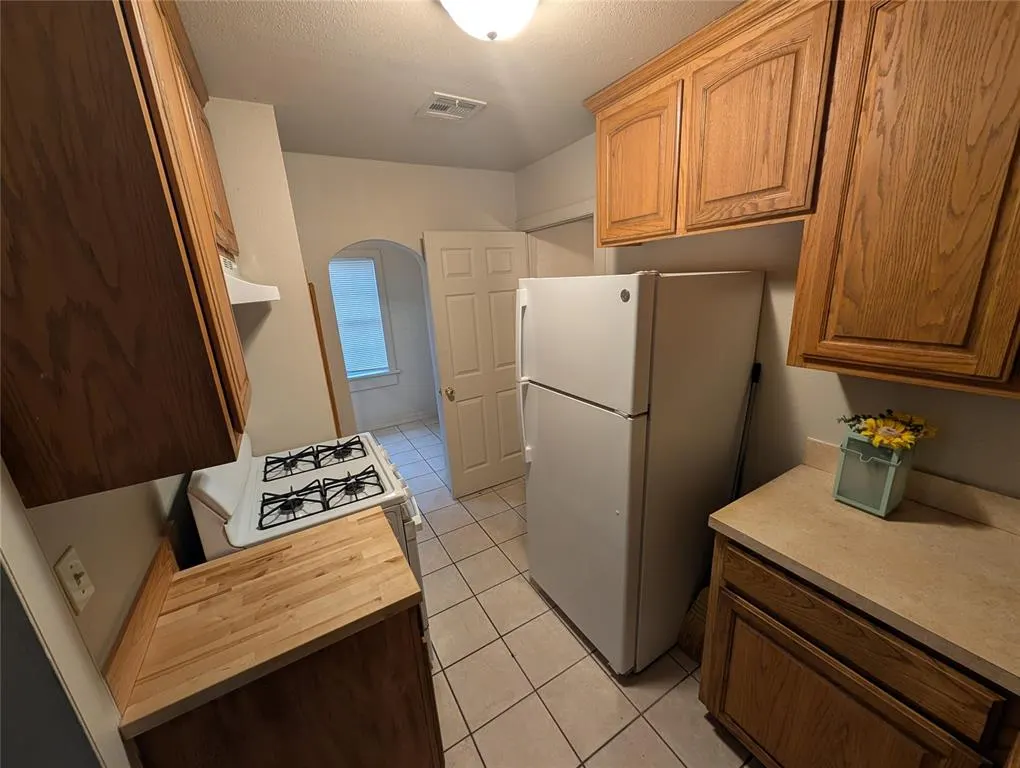 Photo 10 — 1601 NE 18th Street, Oklahoma City, OK 73111
