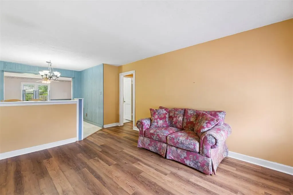 Photo 4 — 417 E Northrup Drive, Oklahoma City, OK 73110