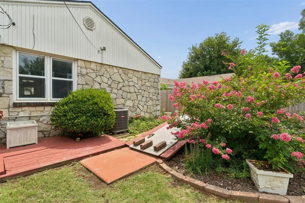 Photo 43 — 417 E Northrup Drive, Oklahoma City, OK 73110