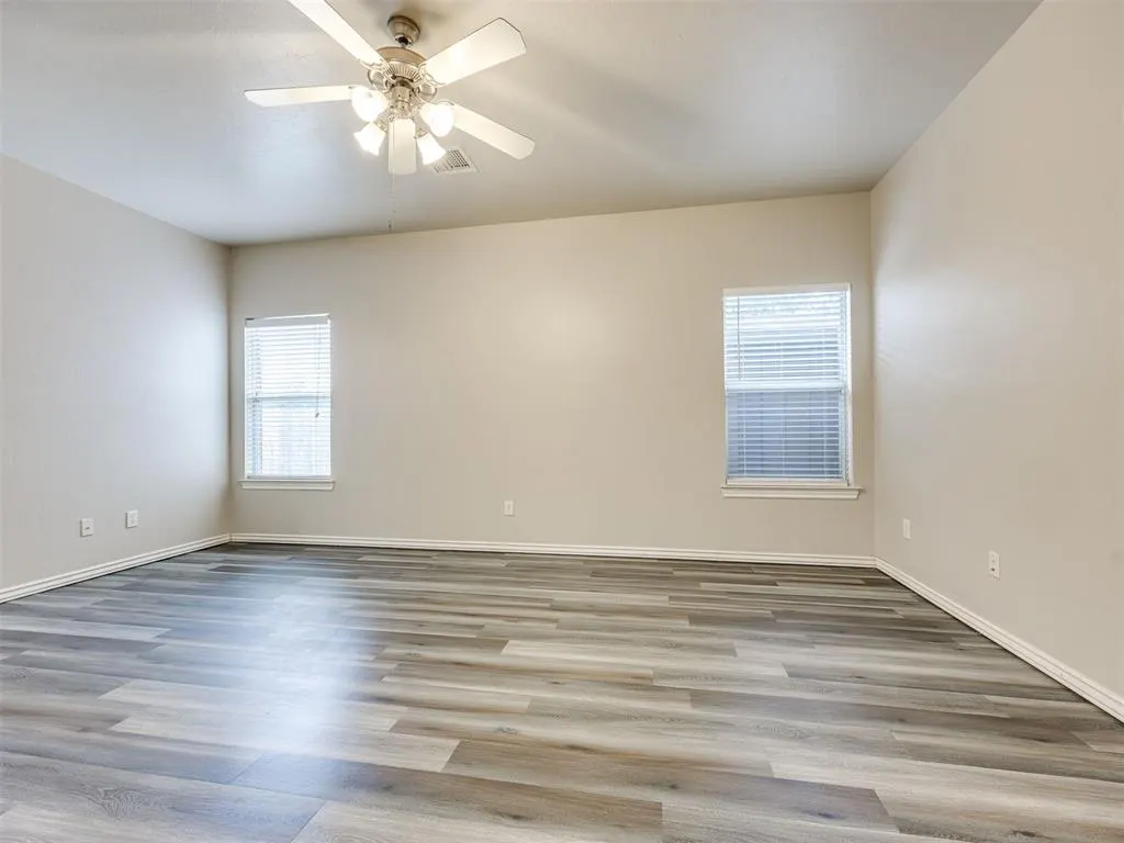 Photo 5 — 2321 SW 94th Street, Oklahoma City, OK 73159