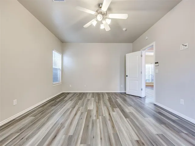 Photo 7 — 2321 SW 94th Street, Oklahoma City, OK 73159