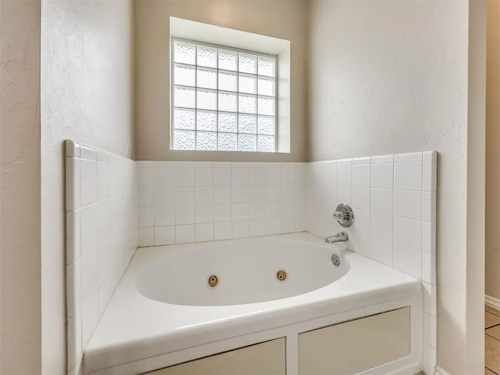 Photo 35 — 2321 SW 94th Street, Oklahoma City, OK 73159