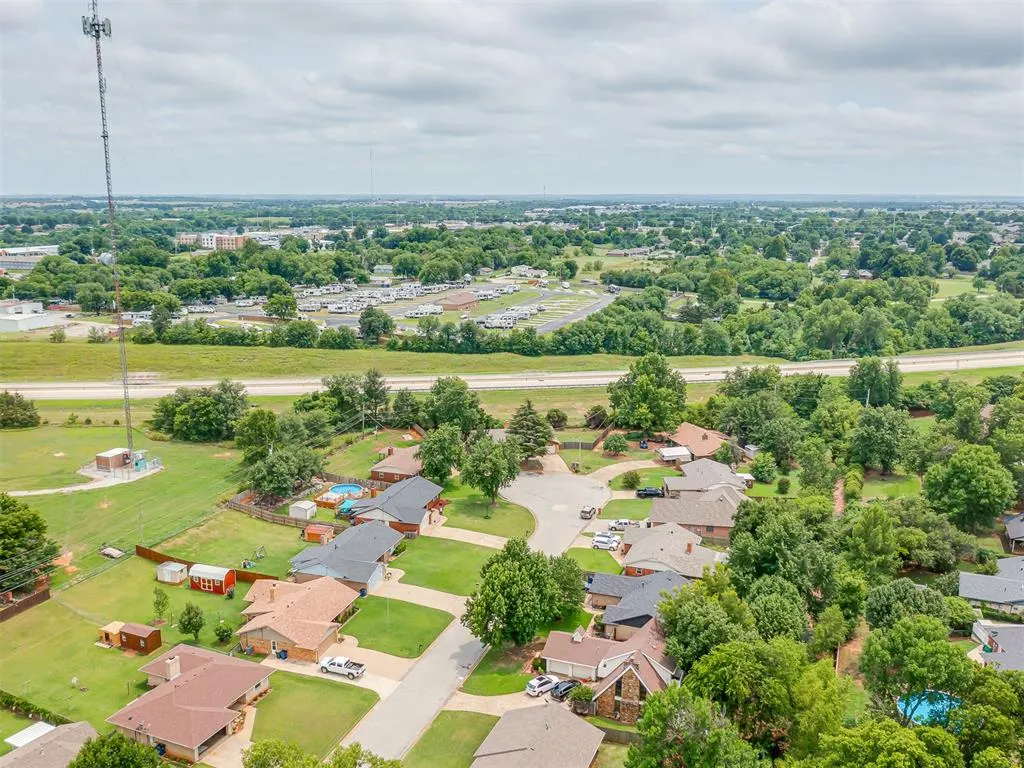 Photo 41 — 149 Orchard Drive, Chickasha, OK 73018