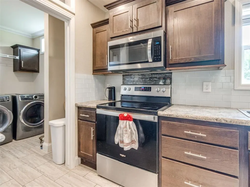 Photo 11 — 151 Cimarron Road, Crescent, OK 73028