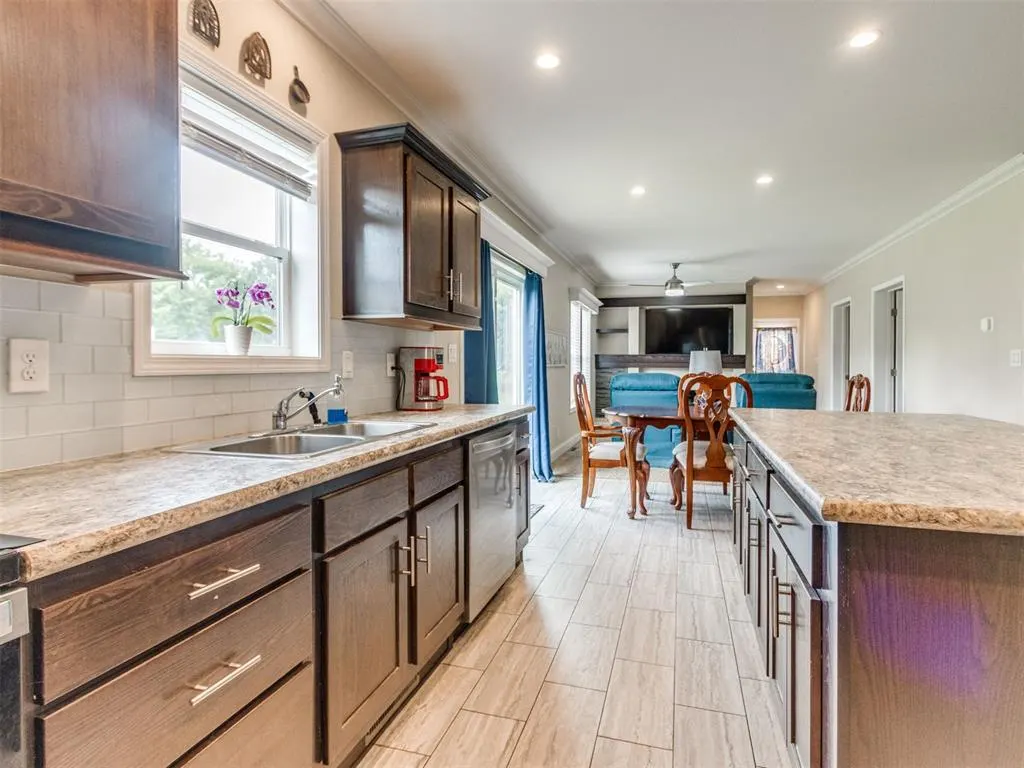Photo 13 — 151 Cimarron Road, Crescent, OK 73028