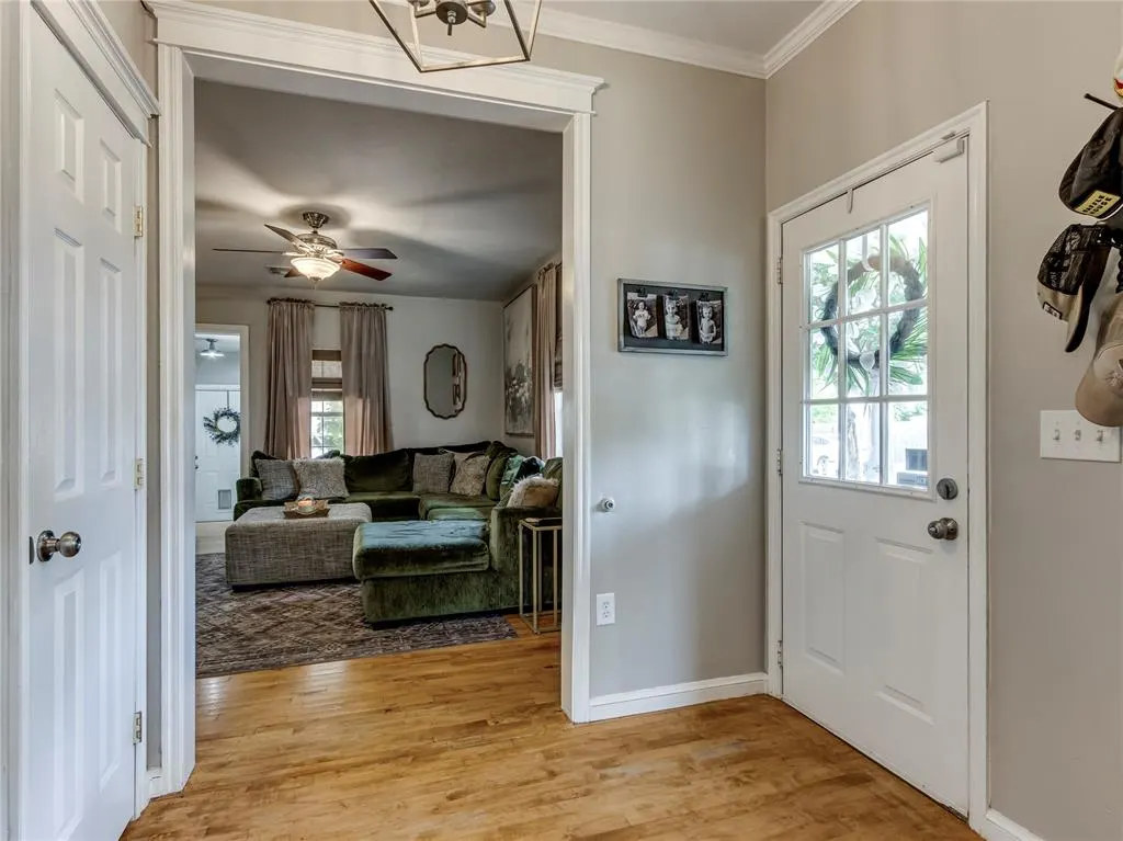 Photo 5 — 7001 NW 42nd Street, Bethany, OK 73008