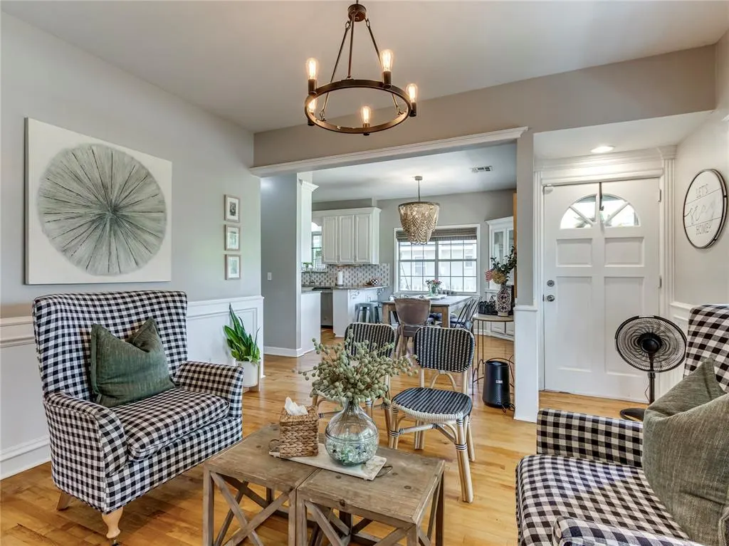 Photo 11 — 7001 NW 42nd Street, Bethany, OK 73008