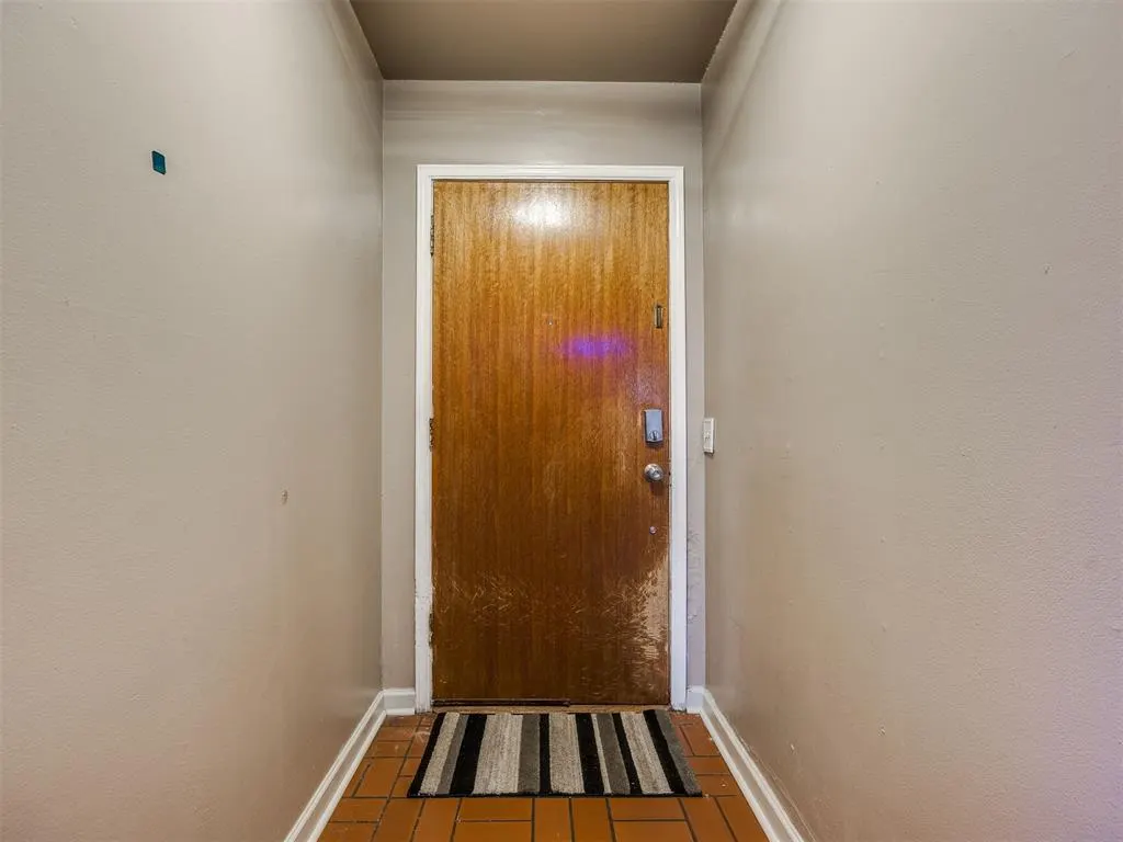 Photo 5 — 4440 NW 11th Street, Oklahoma City, OK 73107